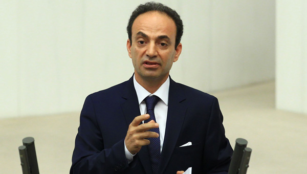 Yaşlı bakım merkezinde işkence şüphelisi 22 kişi serbest Yaşlı bakım merkezinde işkence şüphelisi 22 kişi serbest