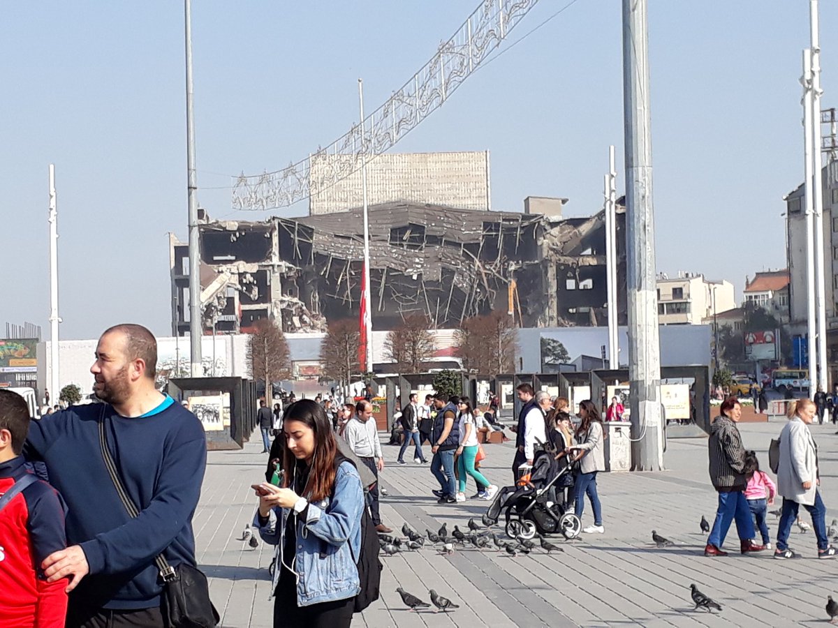 Bir tarihi böyle yıktılar AKM�nin son hali soL Haber Portalı