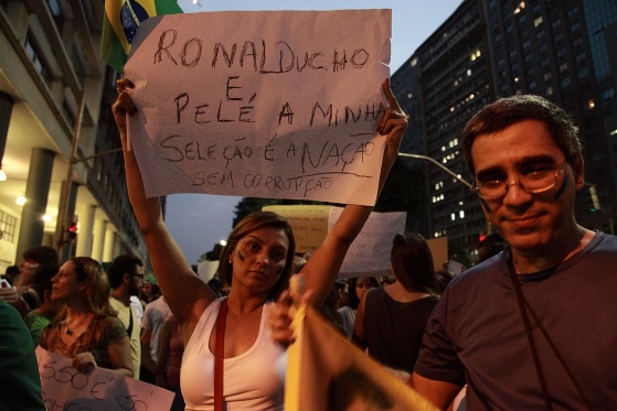 brasil_manifest_201329.jpg