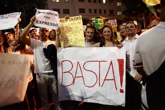 brasil_manifest_201330.jpg