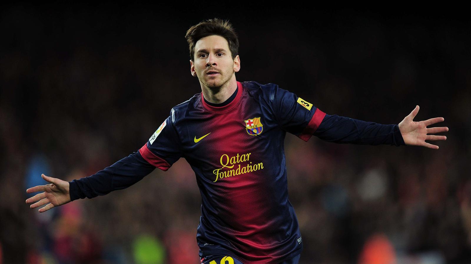 Messi'ye 400 milyon avro | soL ...