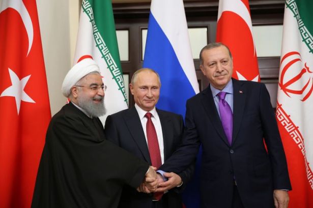 Rusya, İran ve Türkiye’nin ortak Suriye açıklaması ABD’ye sinyal’ Rusya, İran ve Türkiye’nin ortak Suriye açıklaması ABD’ye sinyal’