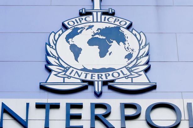 İnterpol İşi Gücü Bıraktı Devrimcilerin Peşine Düştü