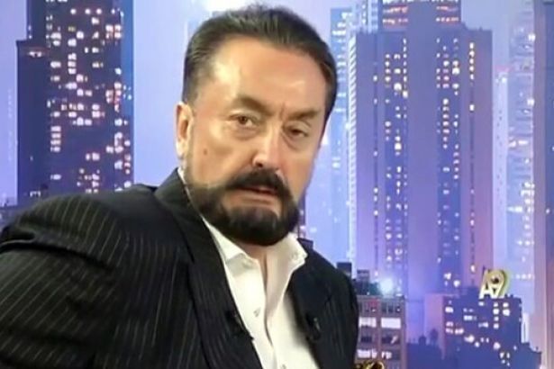Esad, cephe hattındaki askerlerle iftar yaptı Esad, cephe hattındaki askerlerle iftar yaptı