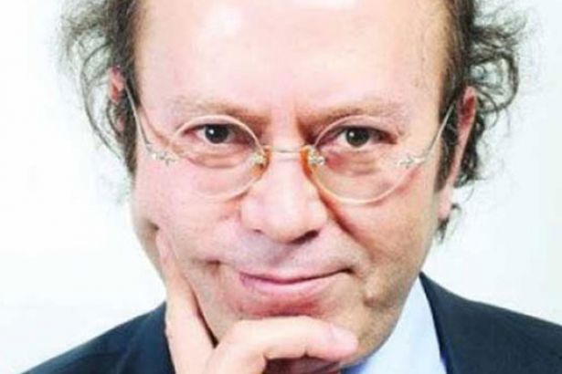 'Sahibinin sesi' gerici 'sözde' yazar: 'Laiklik bu ülkenin boynuna geçirilmiş bir tasma'