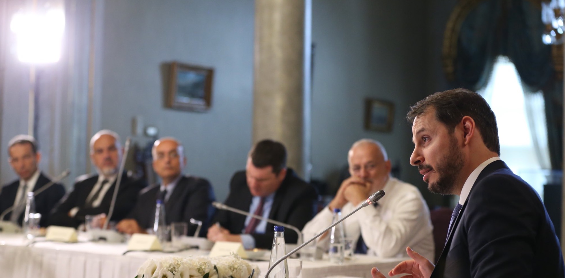 Berat Albayrak'ın 'ekonomide uyum' toplantısına kimler katıl...