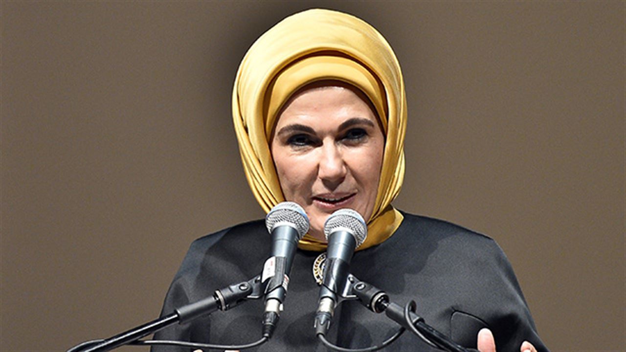 Emine Erdoğan’ın kapattırdığı dükkanın en ucuz ürünü 650 euro soL
