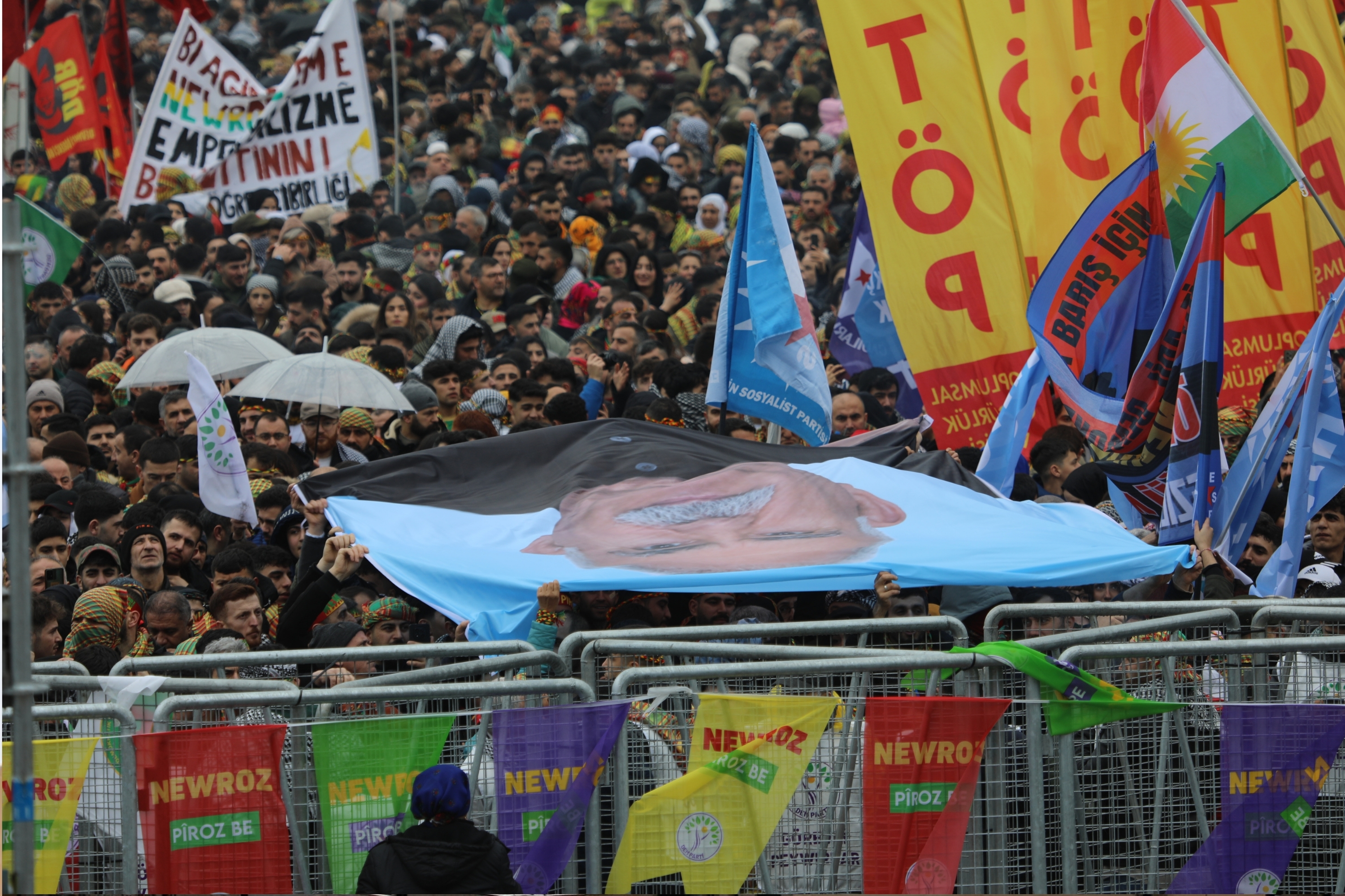 Erdoğan 'alçaklar' demişti, Nevruz gözaltılarında 9 tutuklama