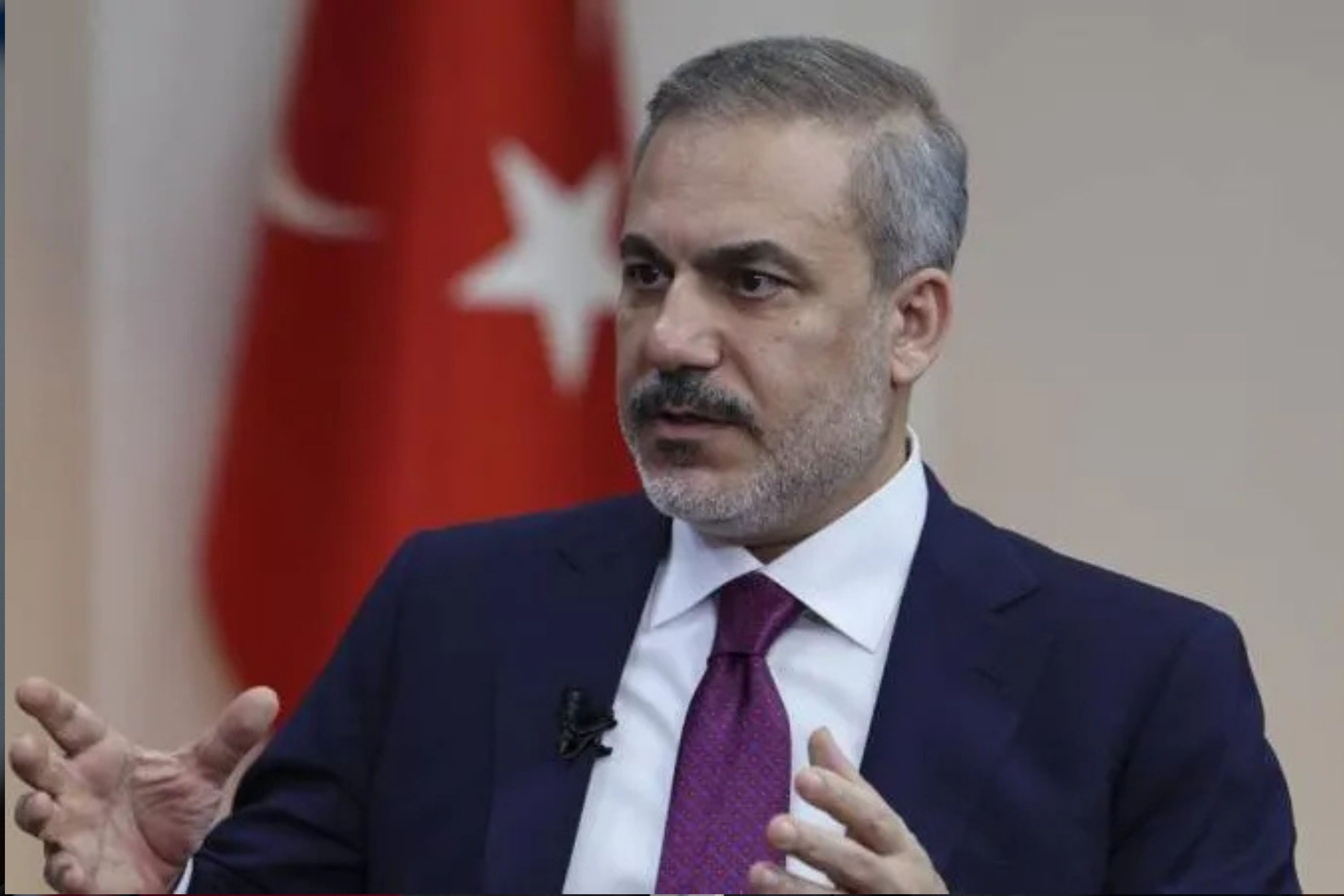 Hakan Fidan: İran'a da bölge ülkelerine de tavsiyemiz İsrail'in oyununa düşmemeleri