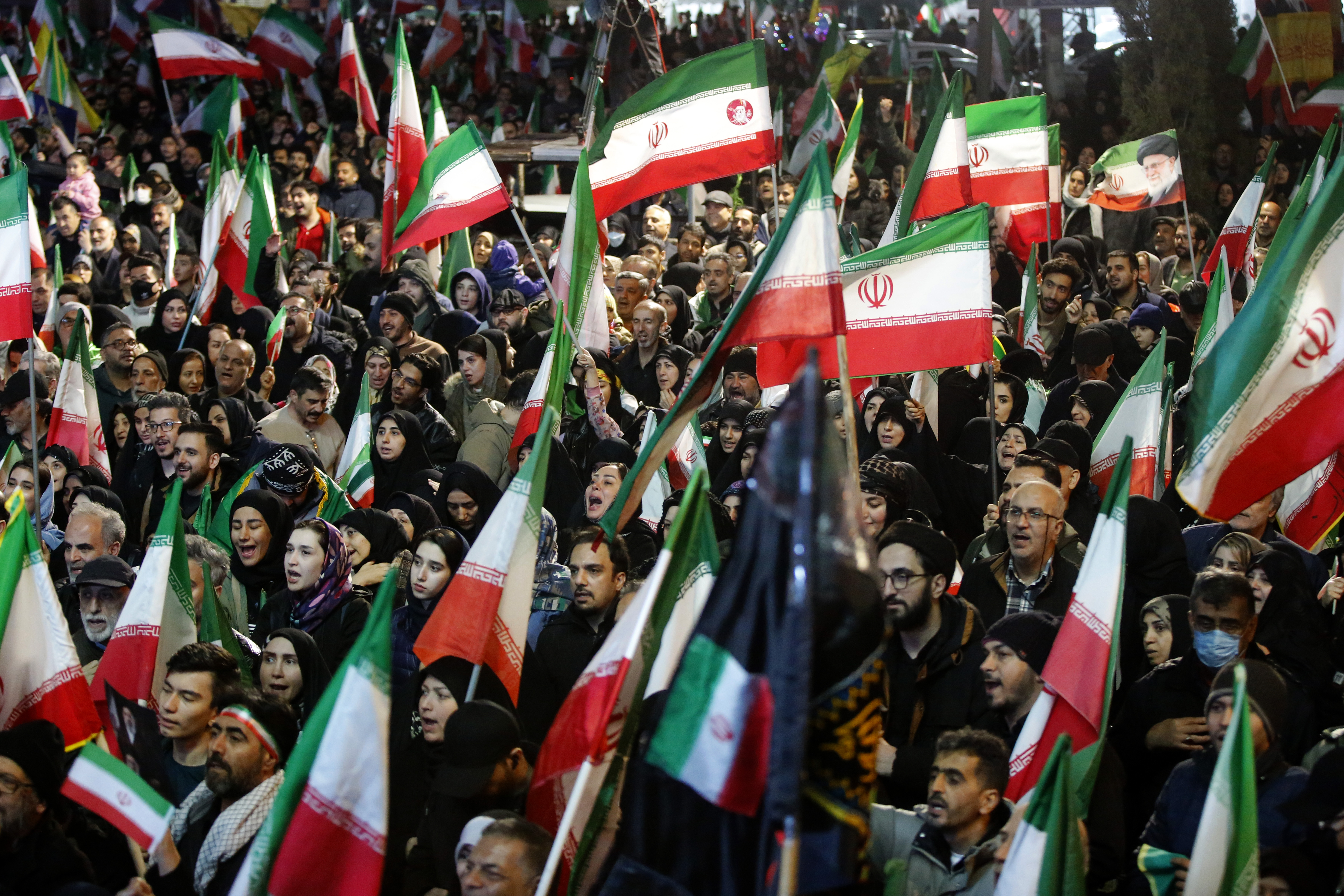 ABD-İsrail saldırılarında 33. gün: İran'dan 'müzakere yok' mesajı