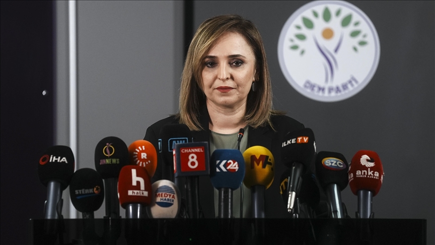 DEM Parti’den Özgür Özel'in seçim çağrısına yanıt: Gündemimizde değil