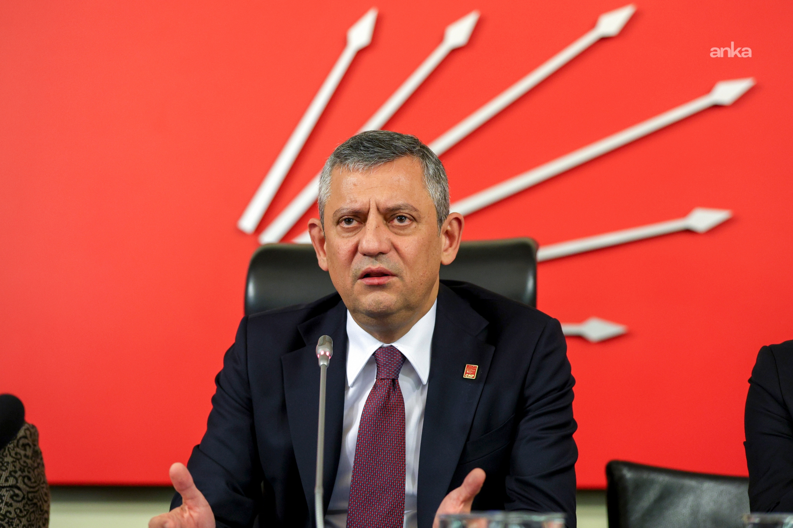 Özgür Özel 'ara seçim' gündemli siyasi parti turuna çıkıyor: İlk ziyaret DEM Parti'ye