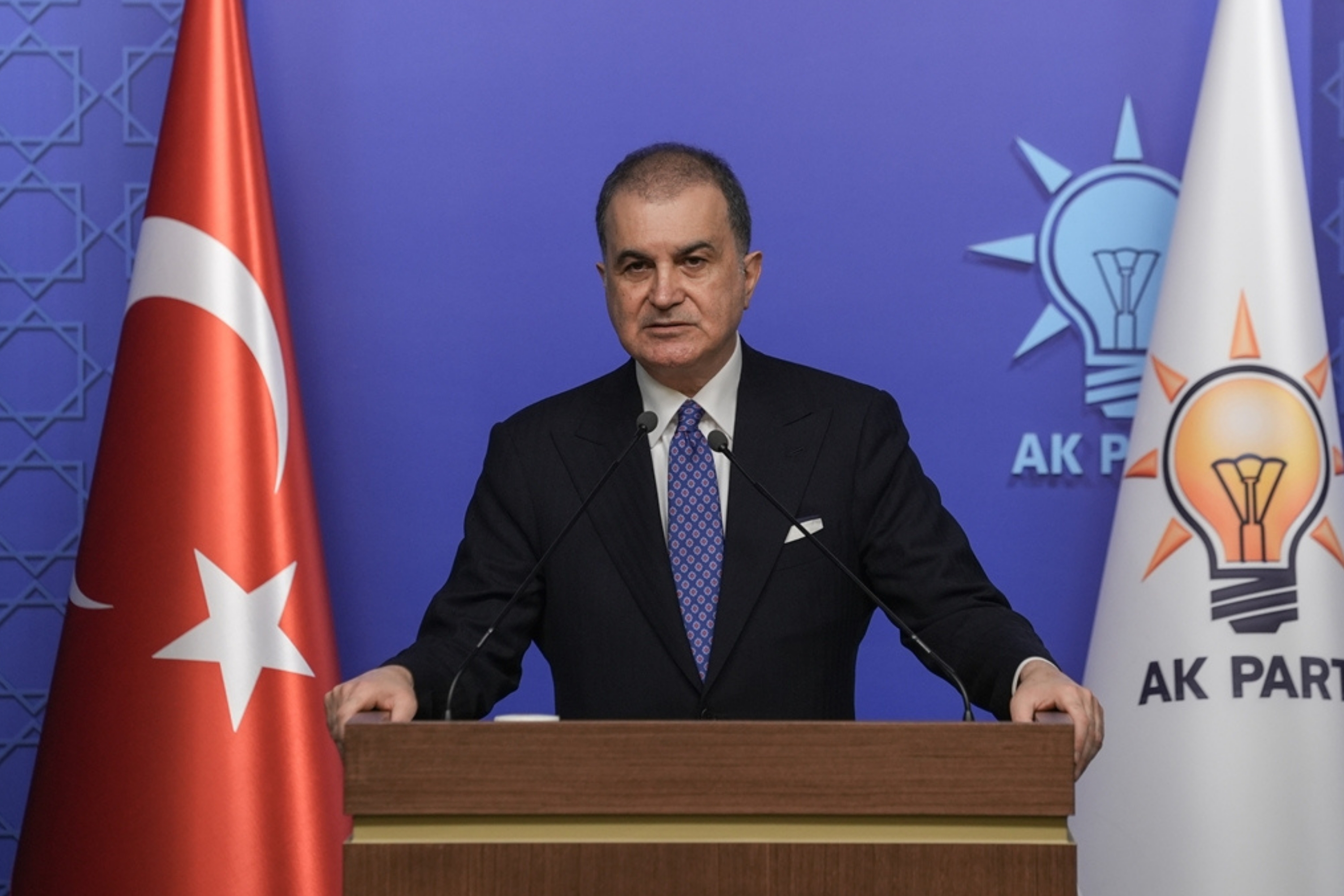 AKP Sözcüsü Çelik: Özel'in seçim çağrısının hükmü yok