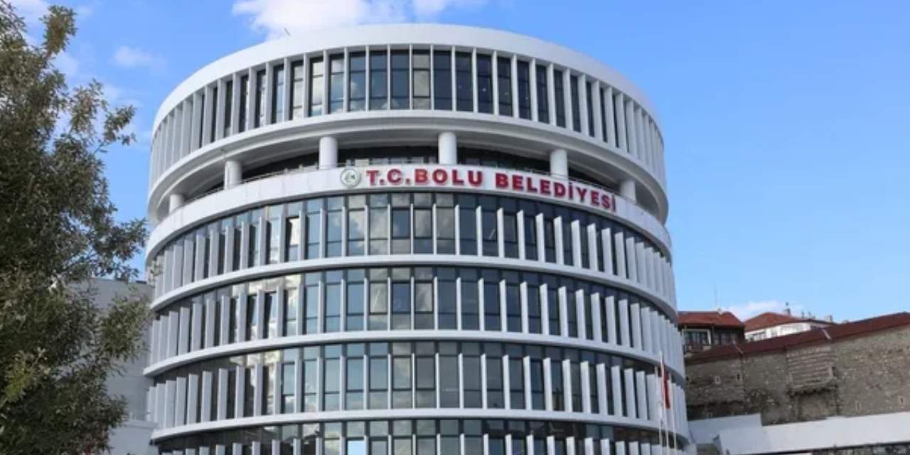 Bolu Belediyesi'ne operasyon kapsamında iki kişi tutuklandı