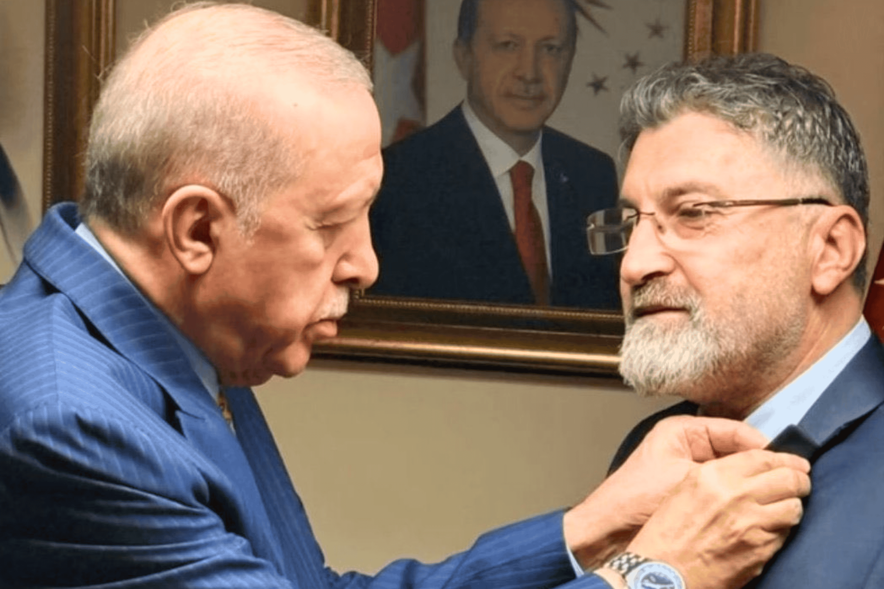 CHP'den istifa etmişti: Serik Belediye Başkanı Kadir Kumbul AKP'ye geçti