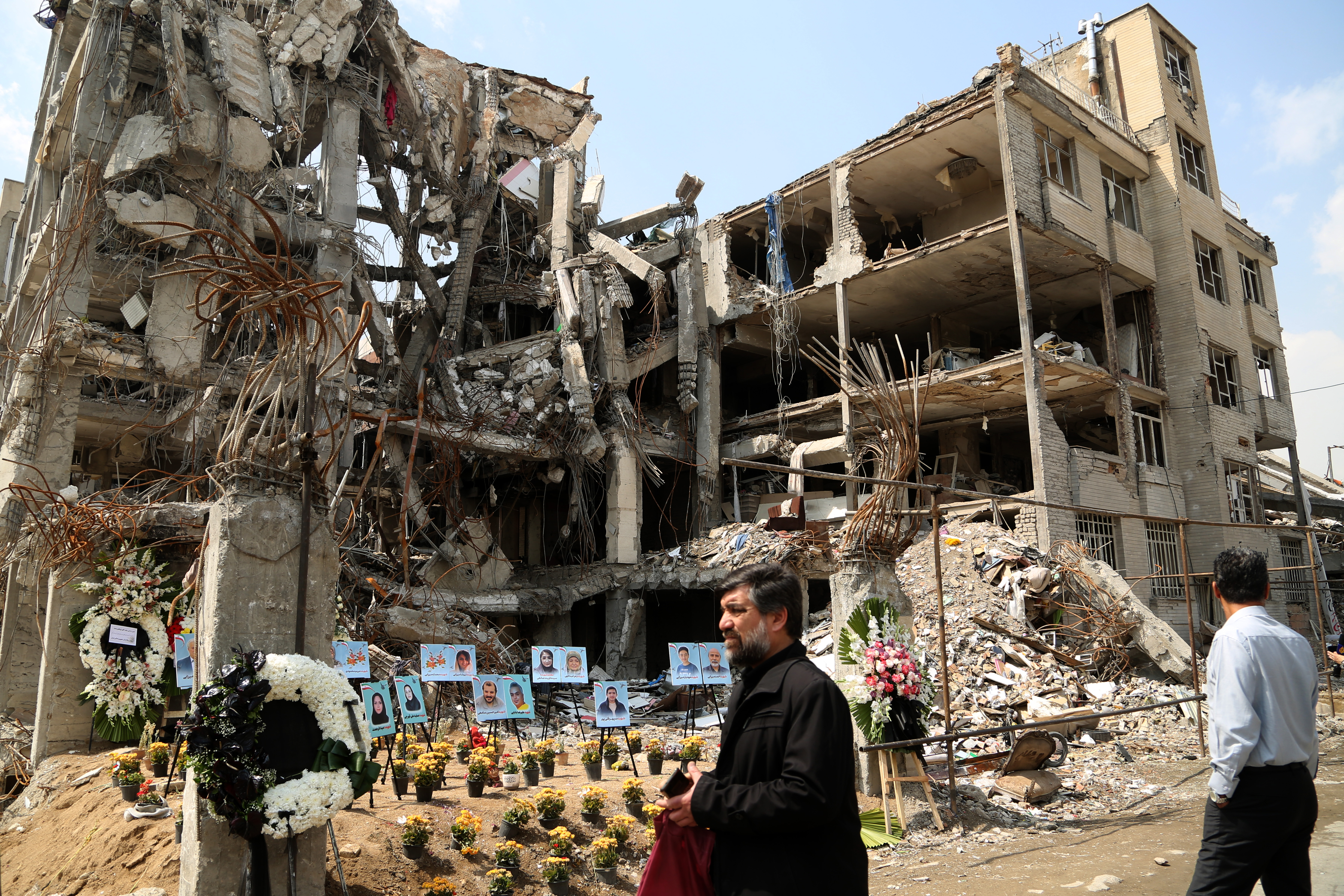 ABD-İsrail saldırılarında 53. gün: İran müzakere kapısını şimdilik kapattı