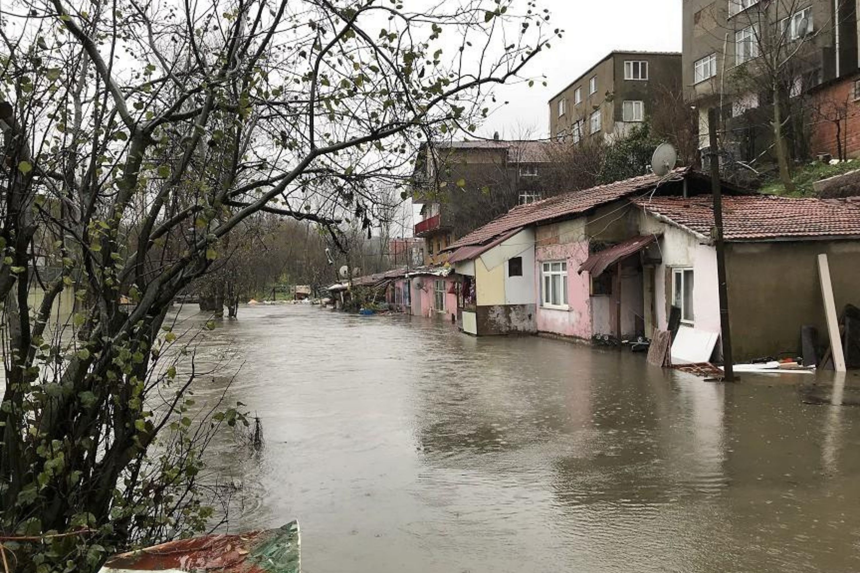TKP İstanbul Afet Koordinasyonu, kentleşme politikalarını eleştirdi ve acil önlem çağrısı yaptı