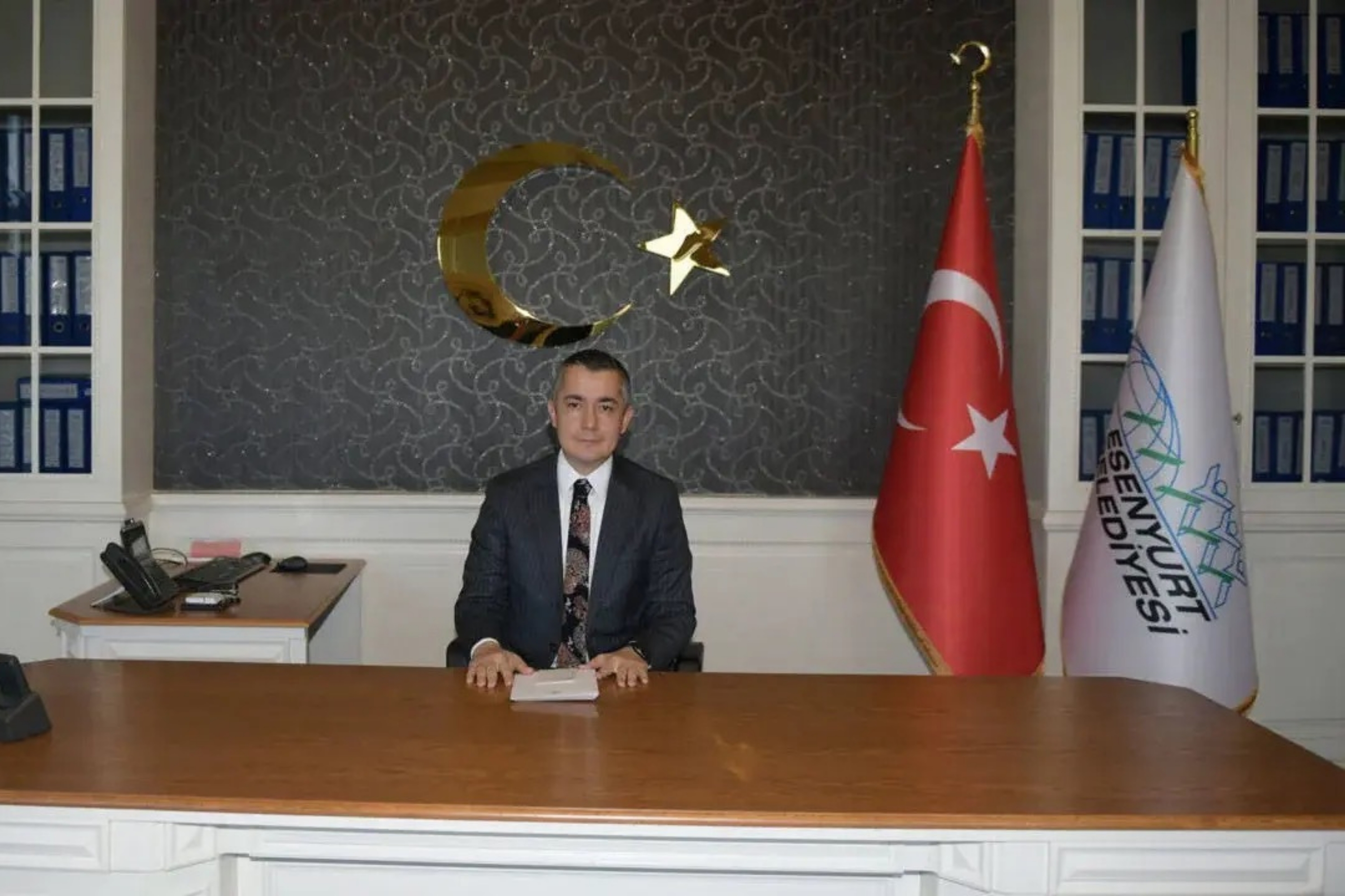 Esenyurt'a yeni kayyım Ulaş Akhan atandı
