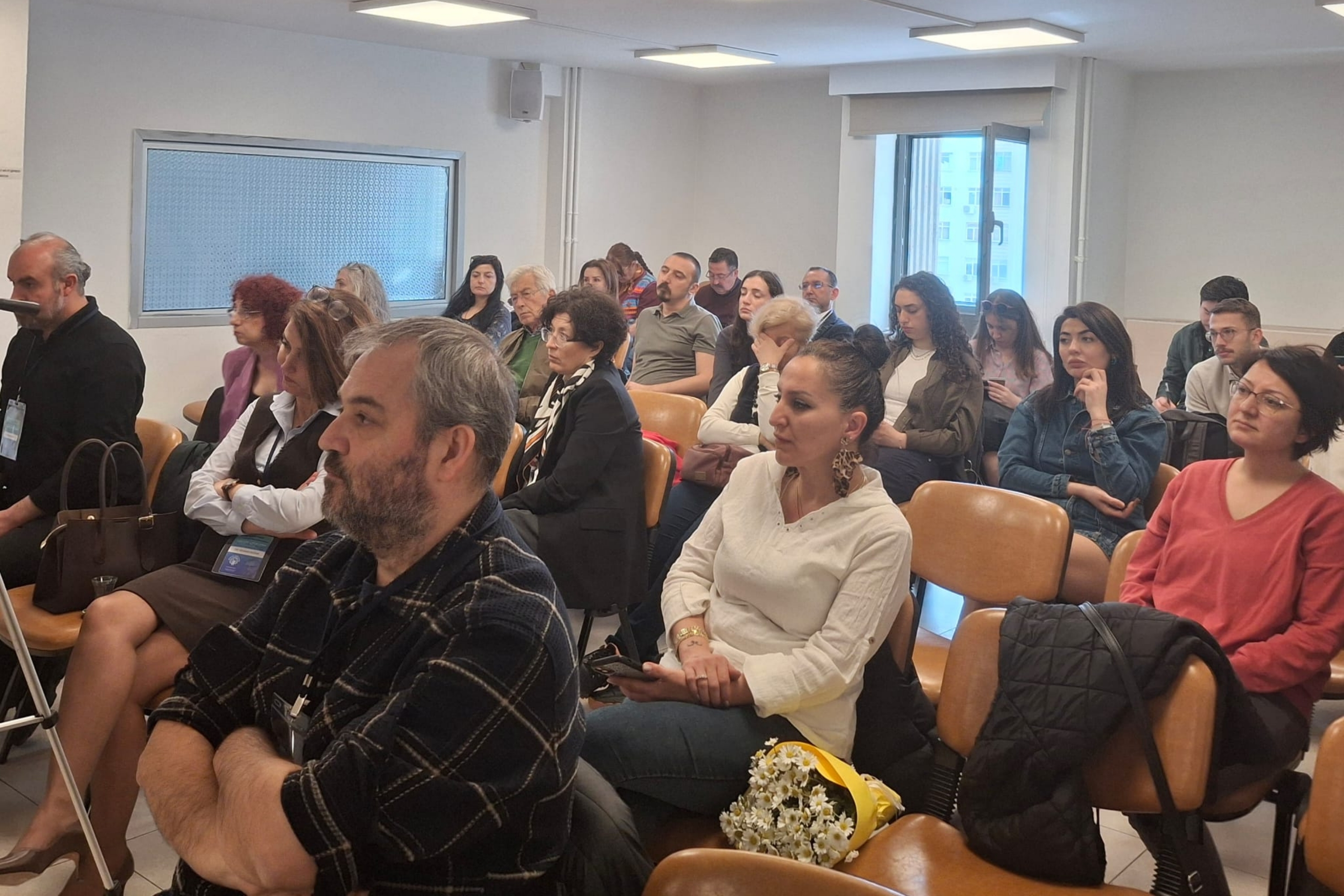 Ankara Tabip Odası'nda 'Türkiye'de Çocuk Olmak' tartışıldı: 'Çocukların gülüp oynadığı bir ülke var etmek istiyoruz'