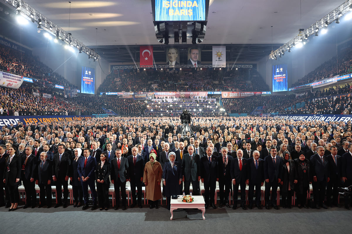 AKP Genel Kongresi'nde tek aday olarak yeniden genel başkan seçilen Recep Tayyip Erdoğan'ın kürsüde konuşma yaptığı ve TÜSİAD'ı eleştirdiği an.