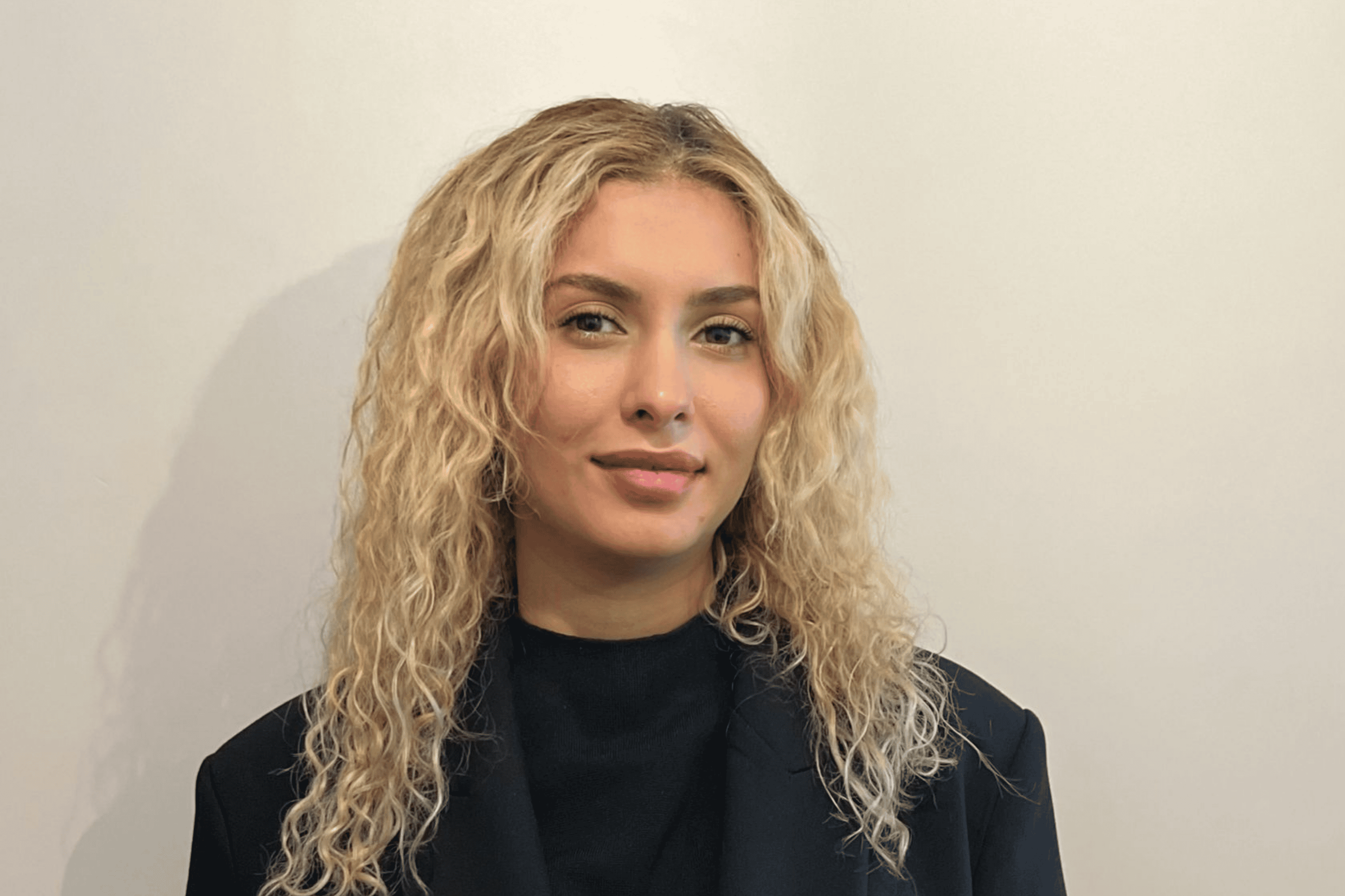 Hatıraların izinde bir göç: Depremle dağılan anılar Mersin'de yeniden hayat buluyor