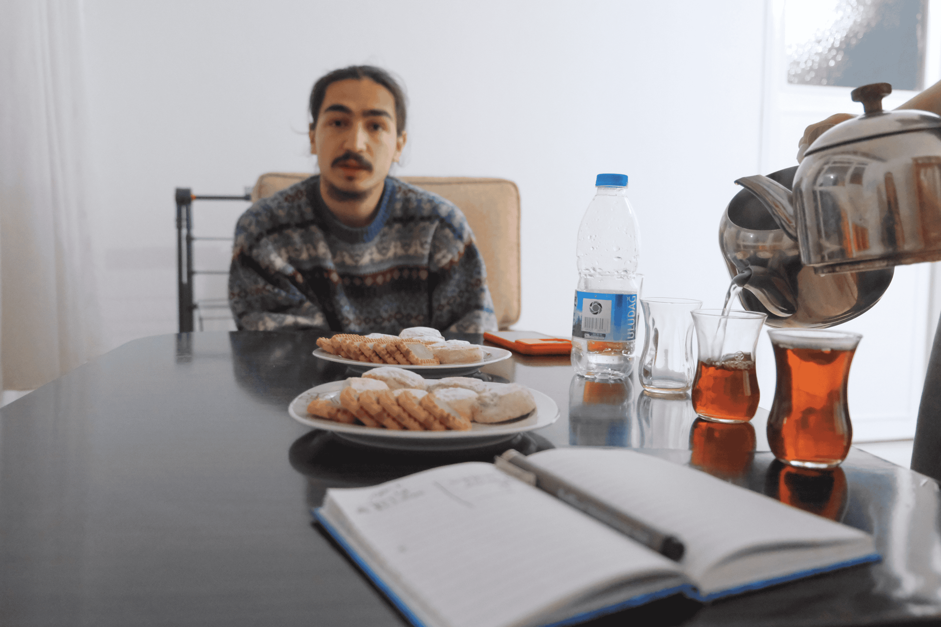 Bir öğün yemek için düşülen okul yolu ve öğrencilerin geçim mücadelesi: Ahmet'in hikayesi ve yüz binlercesi