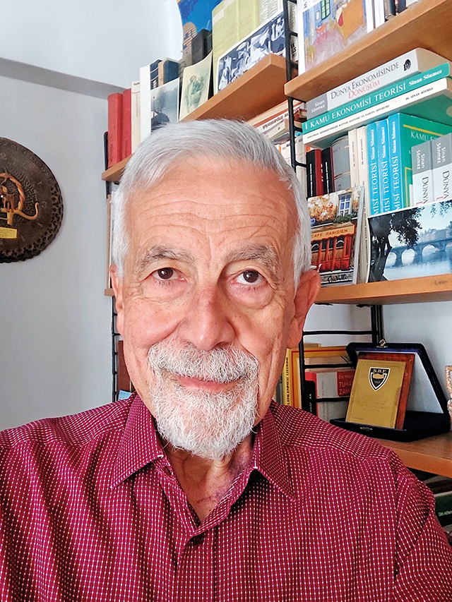 ‘Bir çekişme dünyasındayız’