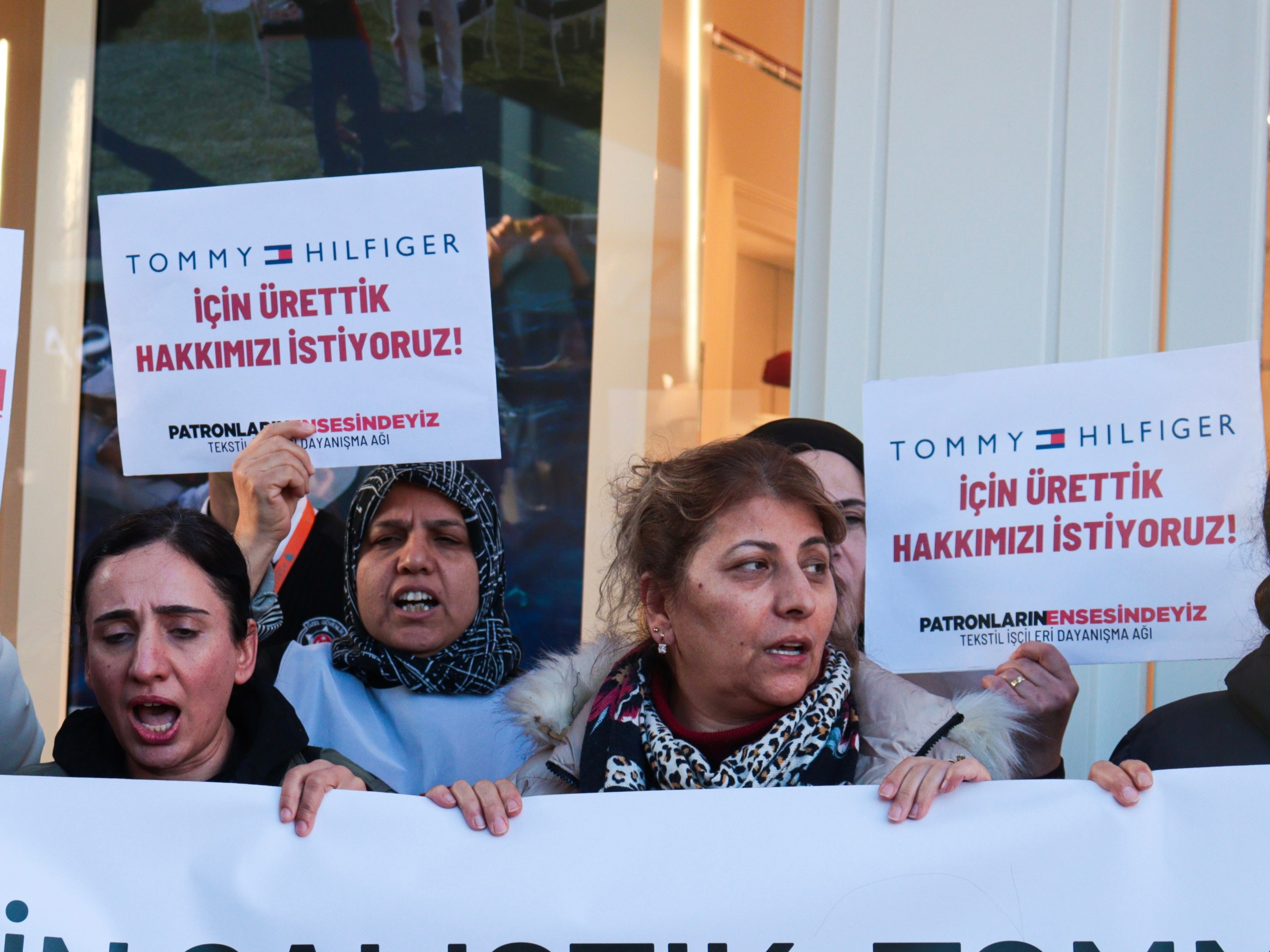 Elsa’nın ardından Atamay işçileri de kazandı: Tommy ve Yeşim ikinci kez masaya oturdu