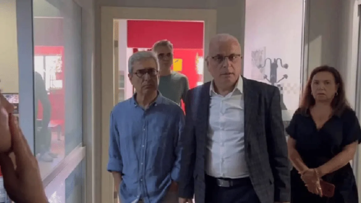 tele1