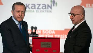 Kağıt kaçakçılığından medya imparatorluğuna: Ciner’in karanlık yükselişi