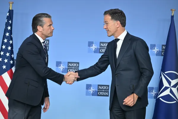 nato_rutte_hegseth
