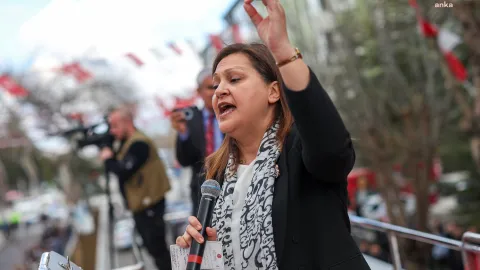 İddia: ‘CHP'li Afyonkarahisar Belediye Başkanı Burcu Köksal AKP'ye geçecek’