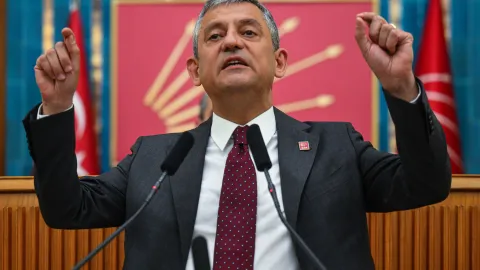Özel açıkladı, sanık doğruladı: 'İmamoğlu'na iftira attırılmak istenen firmadan Başsavcılığa lüks araç verilmiş'