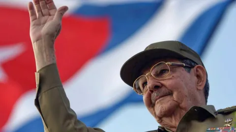 Bir ABD utanmazlığının öyküsü: Raul Castro hakkında iddianame hazırlayacaklarmış!
