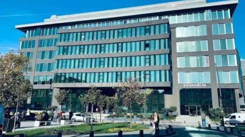 Üsküdar Belediyesi’ne ikinci dalga operasyon: 7 gözaltı