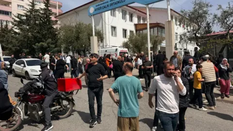 Maraş'taki okul saldırısı: 'İsa Aras Mersinli'nin çantasını arayan müdür yardımcısı, babası tarafından okuldan sürdürüldü' iddiası
