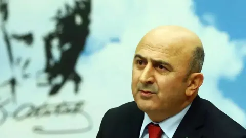 Eski YARSAV Başkanı Eminağaoğlu'ndan CHP'ye uyarı: 'Temyizden vazgeçip hemen olağan kurultaya gidilmeli'