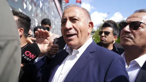 Gürsel Tekin: Bu şartlarda yapılacak kurultay ne kadar sağlıklı olabilir?