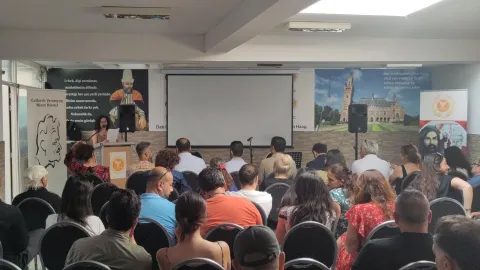 Hollanda’da Mahzuni Şerif anması: 'Küba’ya güneş topluyoruz' kampanyasına destek