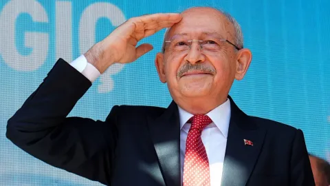 Hüseyin Aygün 13 yıl önceki görüşmeyi anlattı: 'Kılıçdaroğlu cemaat eleştirileri yersiz dedi'