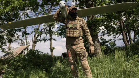 Ukrayna'dan Rusya'nın enerji ve sanayi tesislerine saldırı