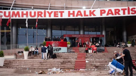 221 CHP'li eski vekilden ‘mutlak butlan’a karşı ortak bildiri