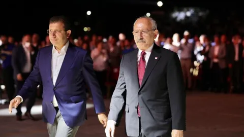 Ekrem İmamoğlu'ndan yeni parti açıklaması: 'Ya bir yol bulacağız ya bir yol yapacağız'