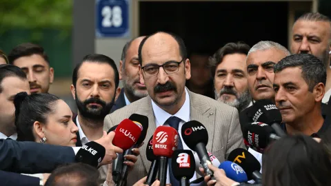 Atakan Sönmez Hakkında Cumhuriyet Gazetesi Gelirlerine İlişkin İddia