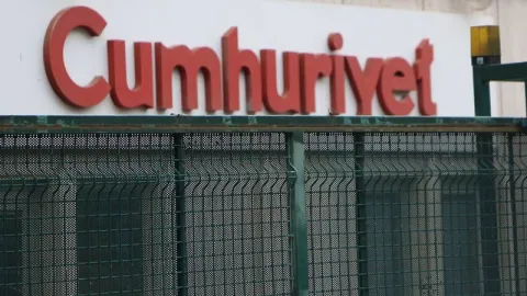 Cumhuriyet gazetesinin X hesabına erişim engeli kararı