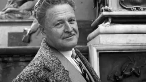 Nâzım Hikmet'i anma törenlerinden bir kare