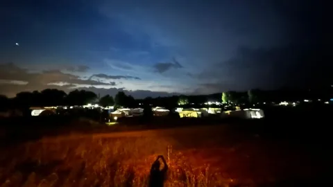 Bursa İnegöl'de sel sonrası mağdur olan mevsimlik tarım işçileri ve çadır alanları