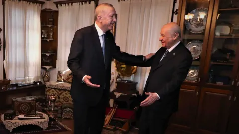 Siyasetçilerin açıklamaları ve toplumsal kutuplaşma tartışmaları