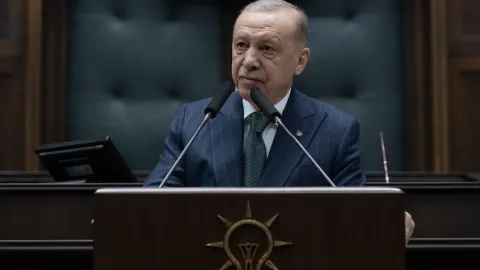 Recep Tayyip Erdoğan'ın siyasi geçmişi ve parti kuruluş süreçleri