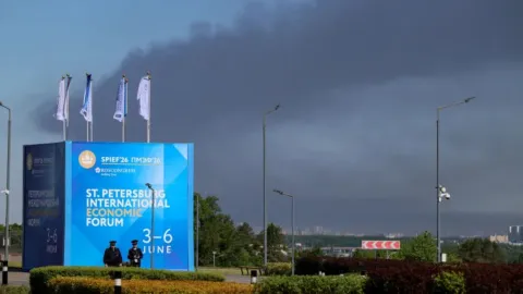 Ukrayna'dan Rusya'ya yapılan İHA saldırısını gösteren temsili görsel.